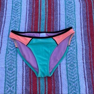 Regular rise Bikini Bottom